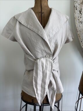 Grace Elements 100% Linen Short sleeve Blouse in Light Beige/taupe